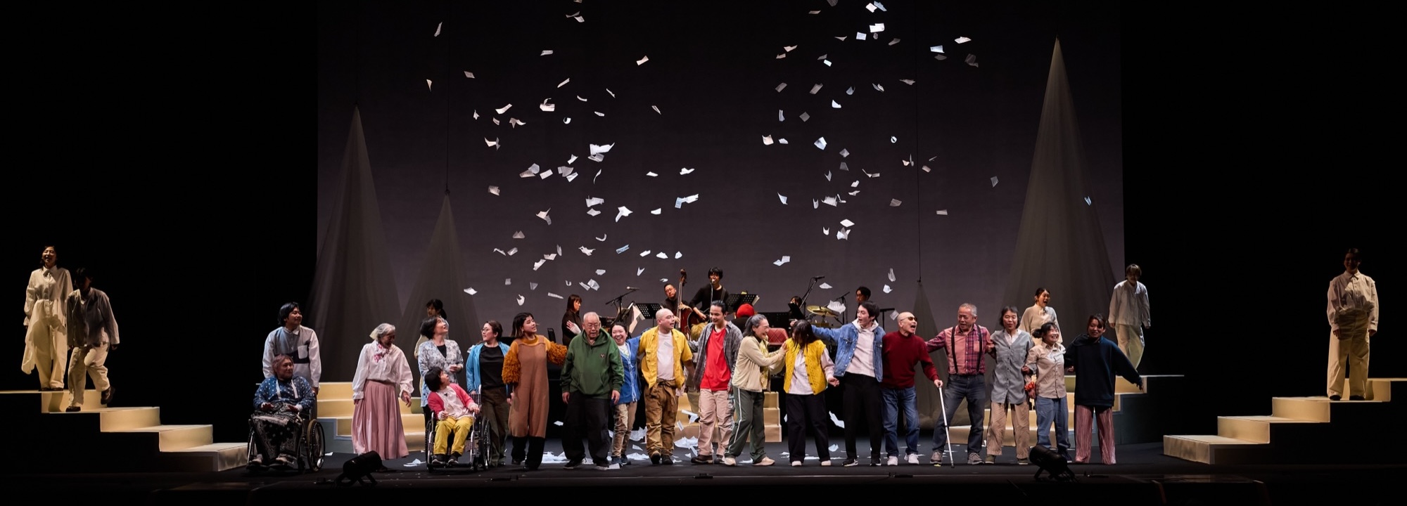 【藁工ミュージアム　分室】演劇公演　新・祝祭音楽劇「小さな星の王子さま」／撮影：釣井泰輔（ツルイスタジオ）